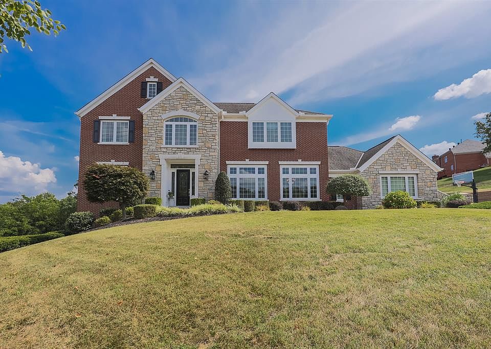 1st image of 750 Riverwatch Dr