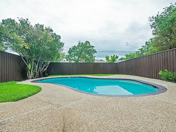 2nd image of 7854 El Pensador Dr