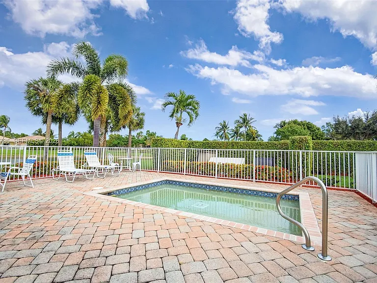 2151 Umbrella Cay — Photo 47