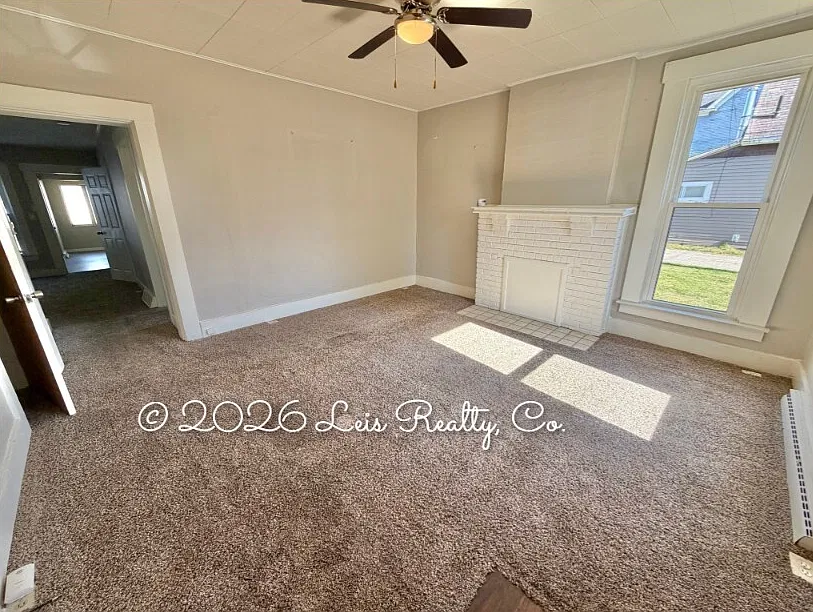 318 Camp St — Photo 2
