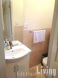 Rented by Living New York