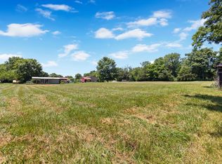 3455 Philadelphia Rd, Lebanon, TN 37087