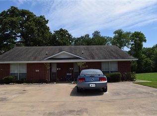 804 E College St, Terrell, TX 75160