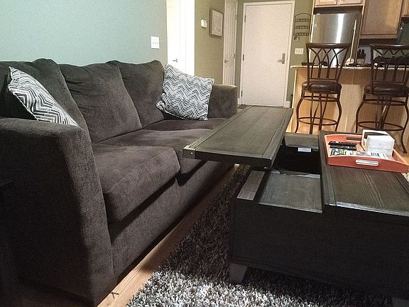 4th image of 1950 N Logan St APT 1009