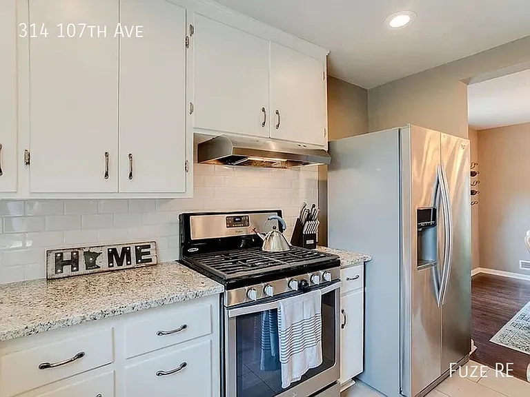 314 107th Ave NE — Photo 7