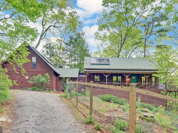 299 Wexford Way, Lakemont, GA 30552