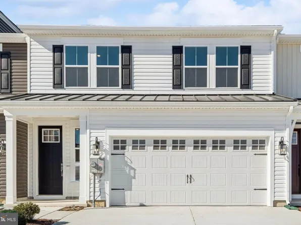 20422 Spyglass Cir, Georgetown, DE 19947