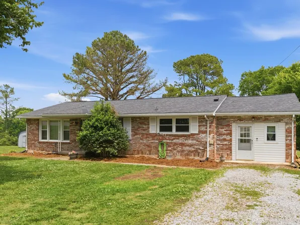 1313 Raby Ave, Shelbyville, TN 37160