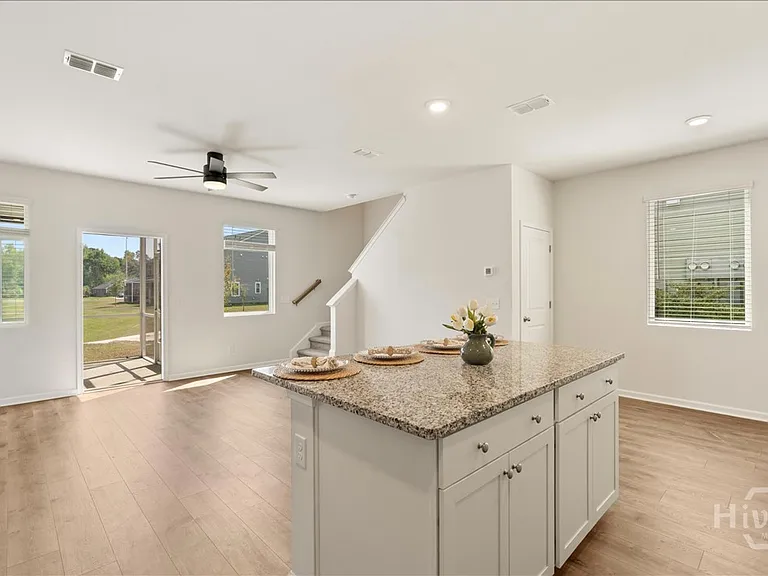149 Benelli Dr — Photo 8