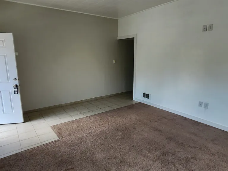 2226 Grand Ave — Photo 15