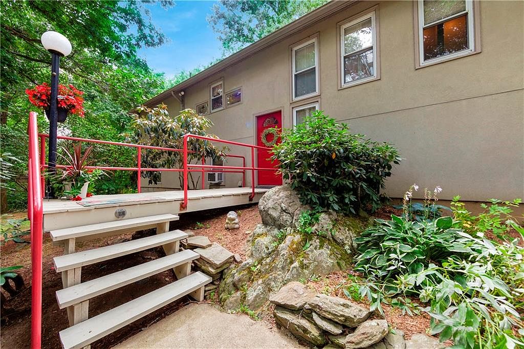 64 Wilbur Rd, Lincoln, RI 02865 Zillow