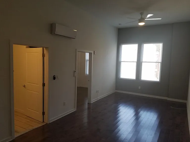 710 Chestnut St #402 — Photo 6