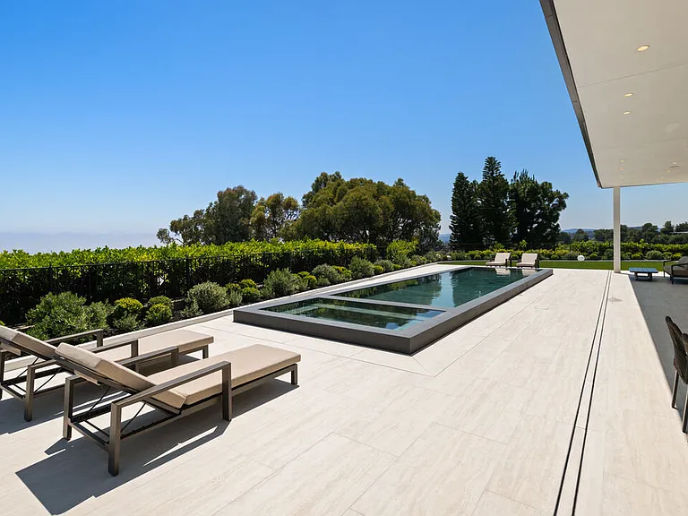 365 Trousdale Pl — Photo 56