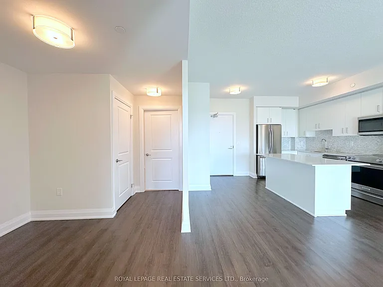 2333 Taunton Rd #209 — Photo 10