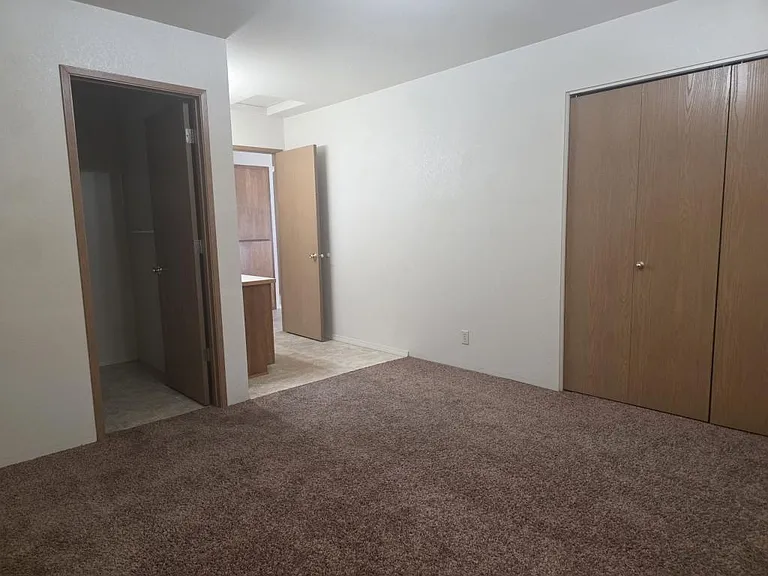 2239 SW Bridge St #A — Photo 10