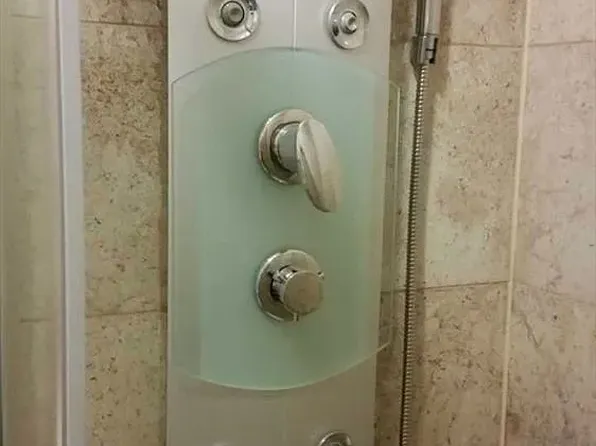 329 West 51st Street image 5 of 8