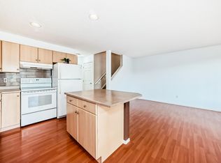 2021 Grantham Ct NW #34, Edmonton, AB T5T6V7