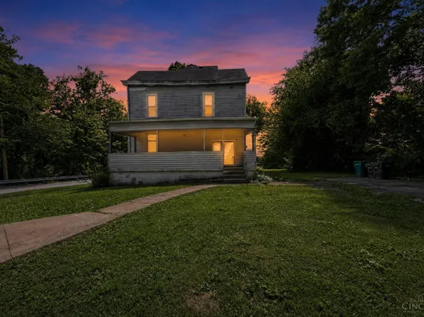 6718 E Ledge St, Cincinnati, OH 45227