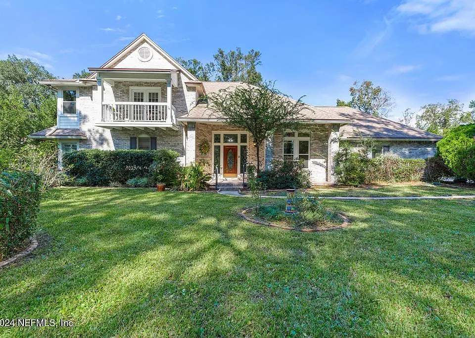 413 River Birch Ln