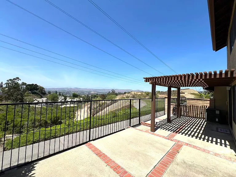 6011 E Montefino Ln — Photo 17