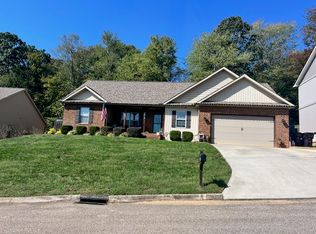 (Undisclosed Address), Knoxville, TN 37931