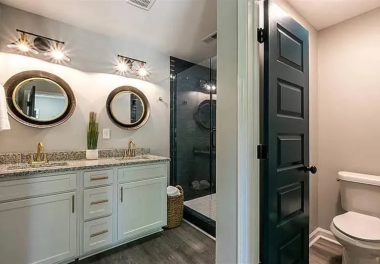 14 S Eugenia Pl NW — Photo 28