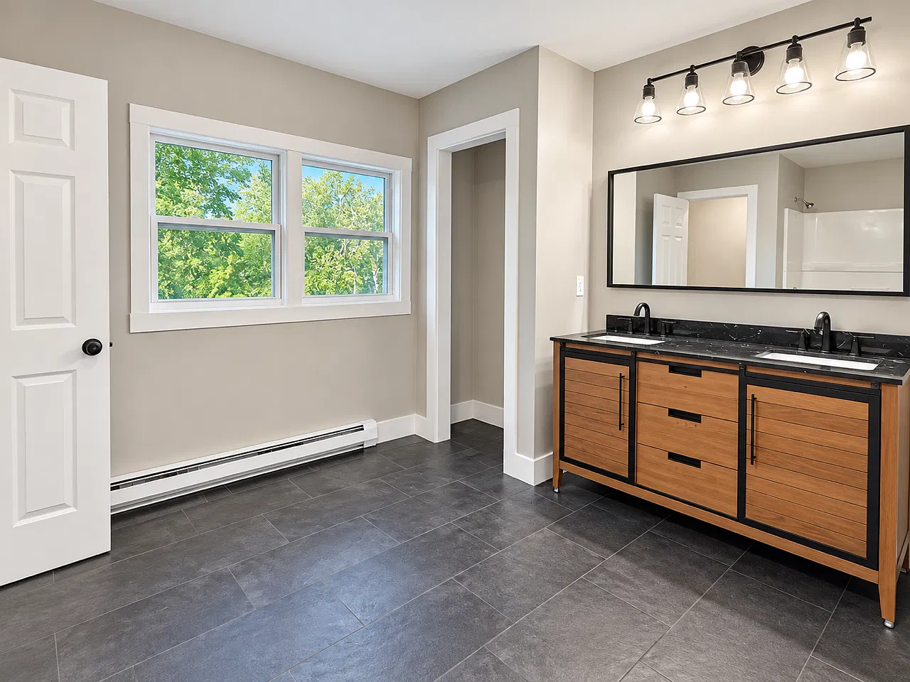 1 bed, 1800 sqft, $1,200 — Photo 4