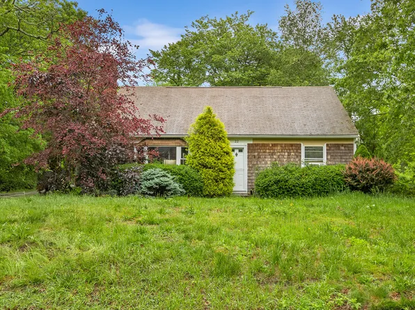 22 Melissa Drive, West Yarmouth, MA 02673