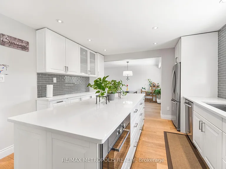 57 Calder Cres #MAIN — Photo 5