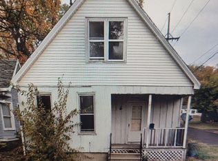 2501 W Howett St, Peoria, IL 61605