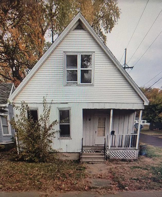 2501 W Howett St photo 1