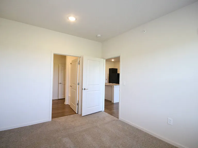 7135 Napier Dr — Photo 22