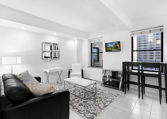 Rented by Compass | media 2