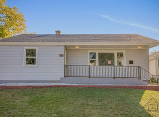 2521 Spruce St, River Grove, IL 60171