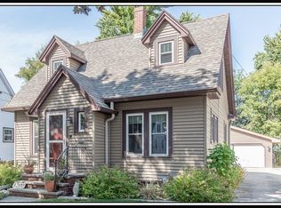 1202 W Summer St, Appleton, WI 54914