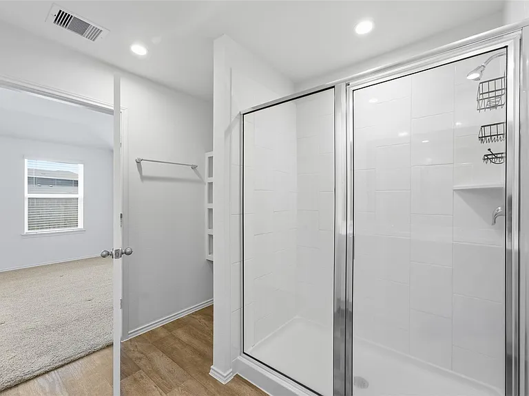 31323 Heddington Ln — Photo 19