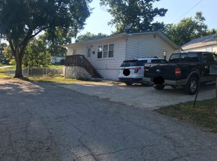 208 Oak St, Potosi, MO 63664