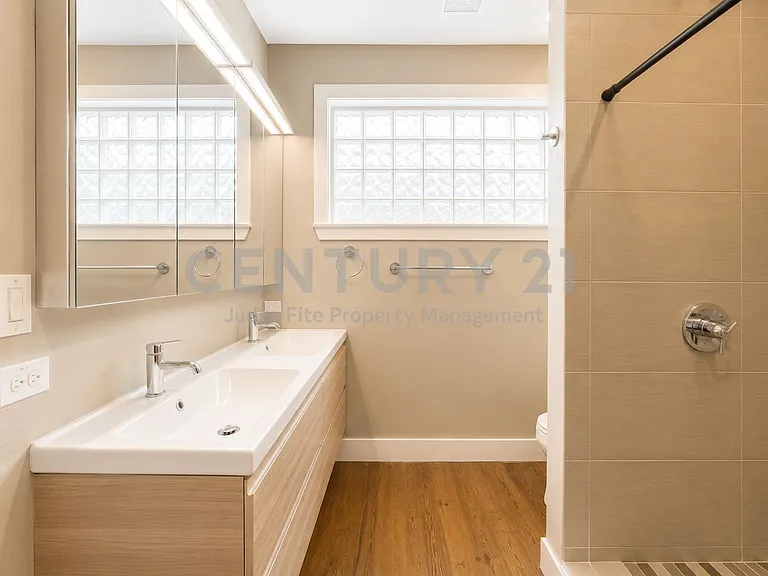1320 May St #200 — Photo 15