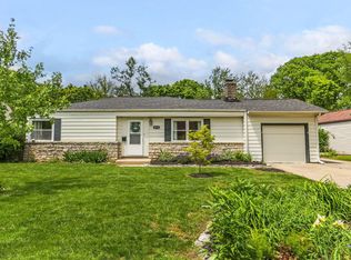 2734 Wellesley Rd, Columbus, OH 43209