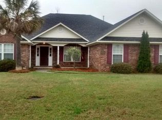 1805 Canberra Dr, Sumter, SC 29153