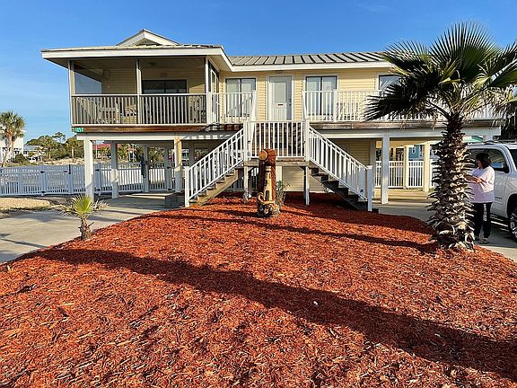 4th image of 1057 E Gorrie Dr