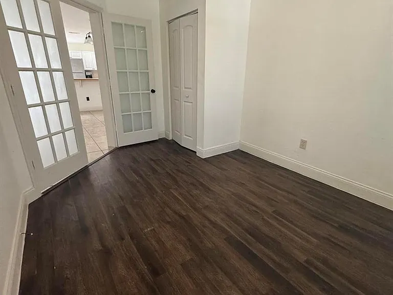 1733 Pointe West Way — Photo 7