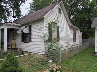 712 N 14th 1/2 St, Terre Haute, IN 47807