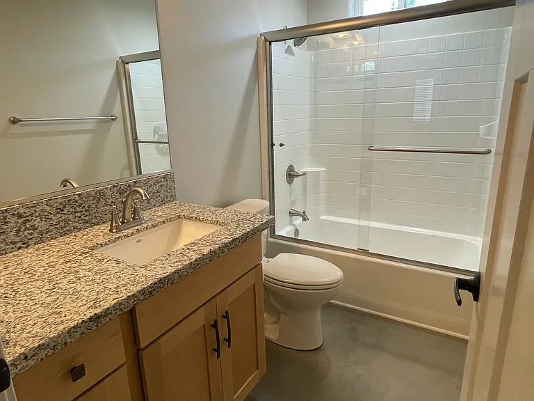 1048 Whipple St — Photo 13