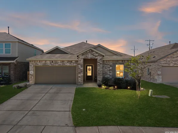5801 Musquiz Ridge, Seguin, TX 78155