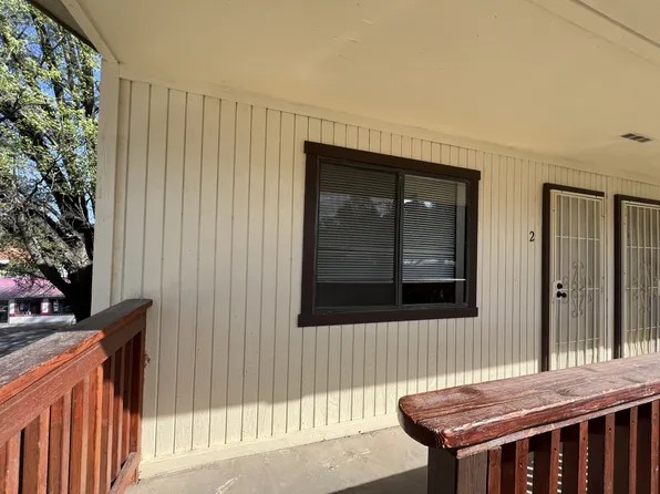 111 S Willow Rd APT 2, Ruidoso, NM 88345