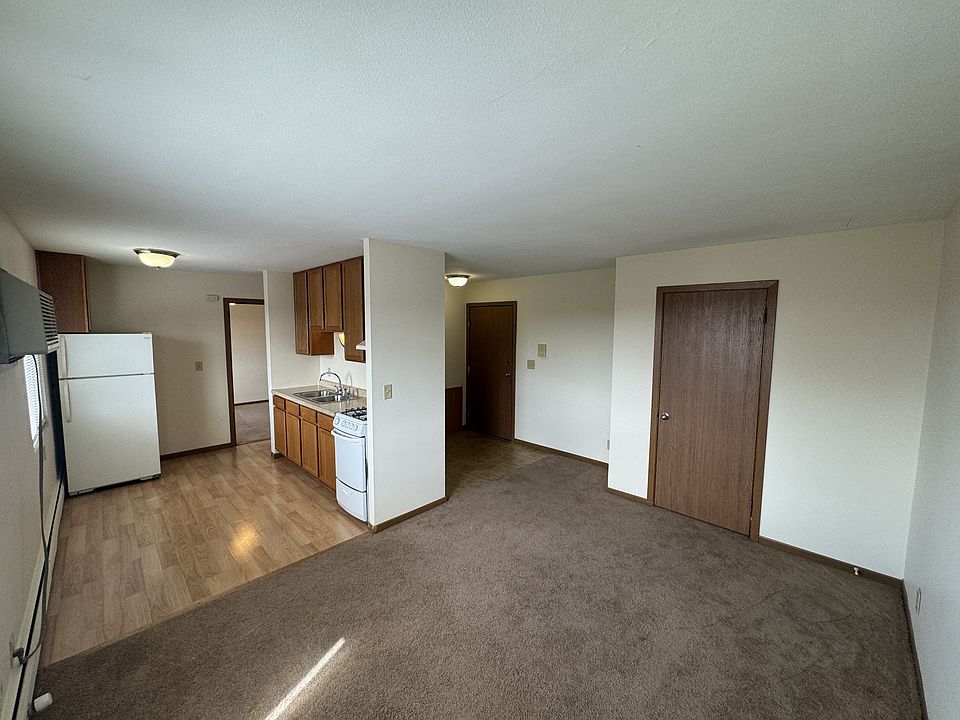 1st image of 1634 Eustis St APT 9