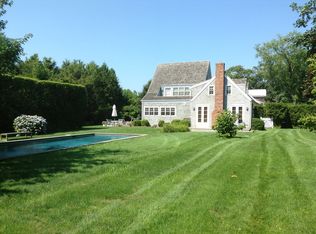 64 S Hill St, Southampton, NY 11968