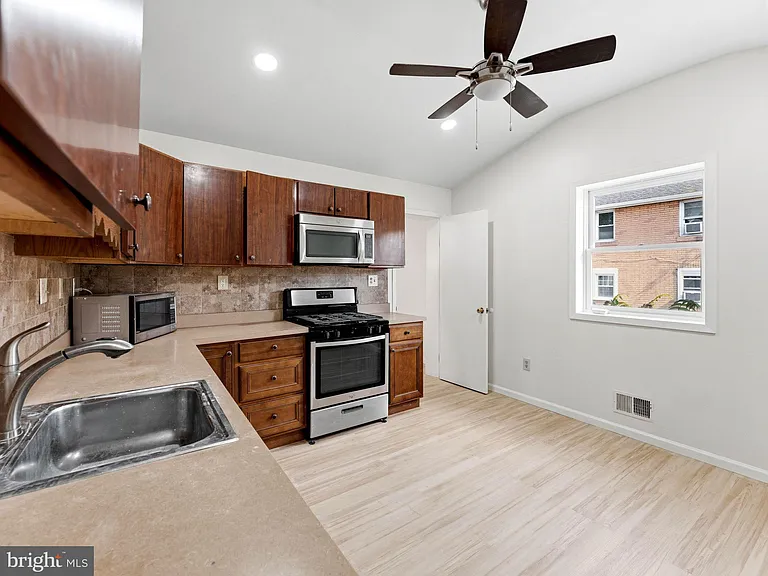 3768 State Route 27 — Photo 10
