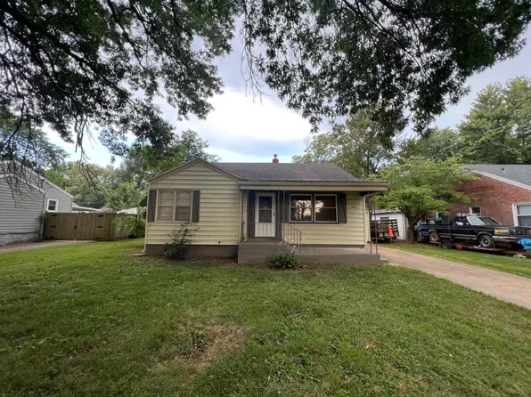 1627 S Fairway Ave, Springfield, MO 65804